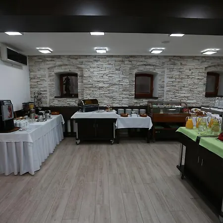 Vinarsky Dom 3* Pezinok