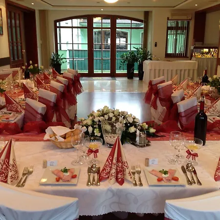 Vinarsky Dom Hotel Pezinok