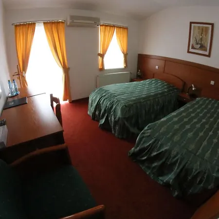 Hotel Vinarsky Dom 3*